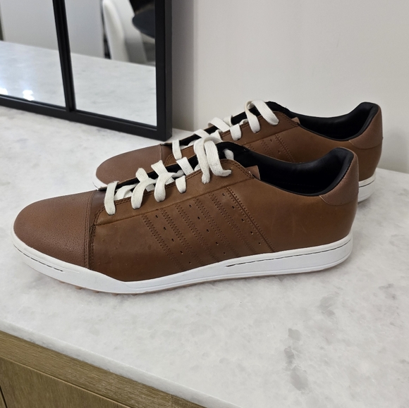 Adidas Leather Spikeless Golf Shoes - Picture 4 of 8
